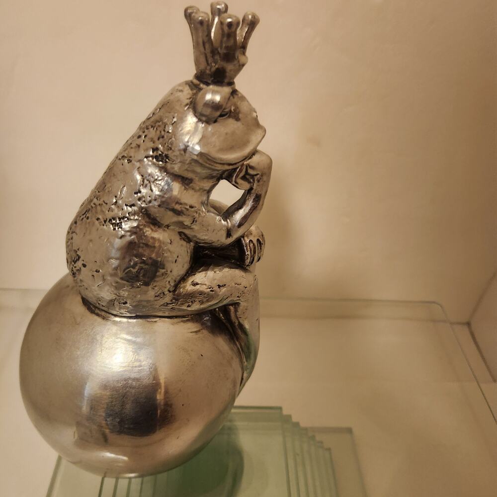 Metal tone Prince Charming Frog figurine